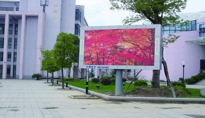 LED戶外大屏的顯示屏主要有哪些特點(diǎn)呢？